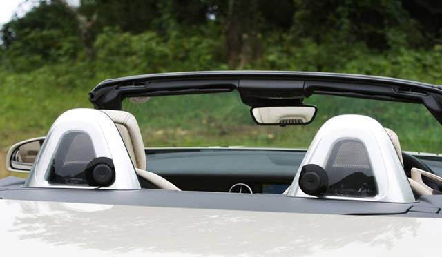 <strong>Mercedes-Benz SLK200 BlueEFFICIENCY｜メルセデス・ベンツ SLK200 ブルーエフィシエンシー</strong>