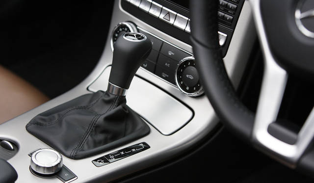 <strong>Mercedes-Benz SLK350 BlueEFFICIENCY｜メルセデス・ベンツ SLK350 ブルーエフィシエンシー</strong>