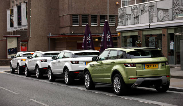<strong>RANGEROVER EVOQUE｜レンジローバー イヴォーク</strong>