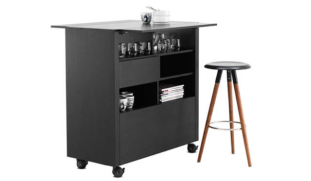 <strong>BoConcept｜ボーコンセプト</strong>　2012新作コレクション<br>モバイルキャビネット付ファイリンクドロワー 17万5500円（ブラックステイン仕上げオークH107×W105×D49/70cm）