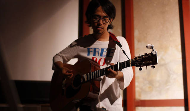 <strong> THINK｜サポーズデザインオフィス</strong>　「THINK_05」で登場したASIAN KUNG-FU GENERATIONの後藤正文さん