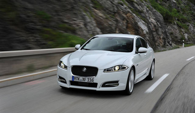 <strong>Jaguar XF│ジャガー XF</strong>