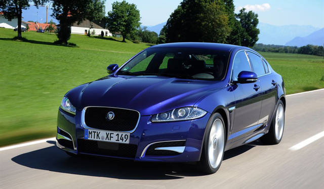 <strong>Jaguar XF│ジャガー XF</strong>
