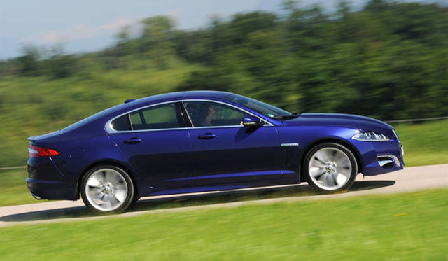 <strong>Jaguar XF│ジャガー XF</strong>