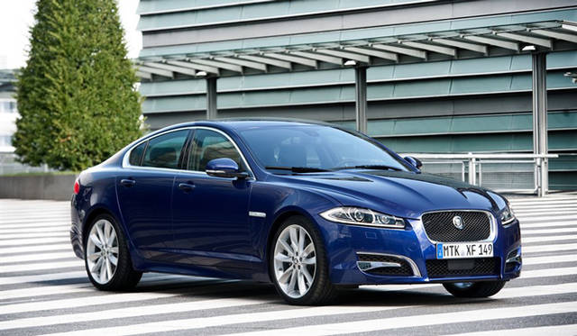 <strong>Jaguar XF│ジャガー XF</strong>