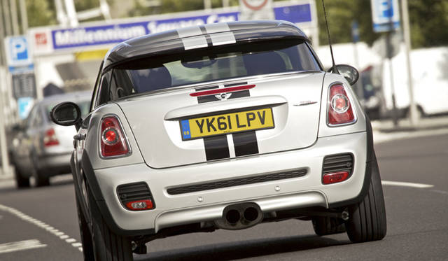 <strong>MINI Coupe｜ミニ クーぺ</strong>　