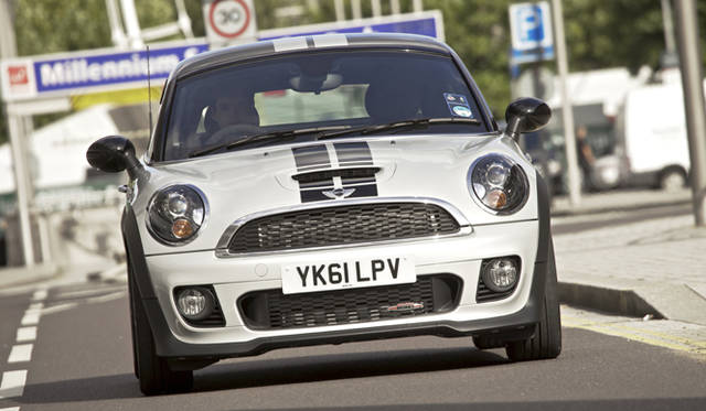 <strong>MINI Coupe｜ミニ クーぺ</strong>　