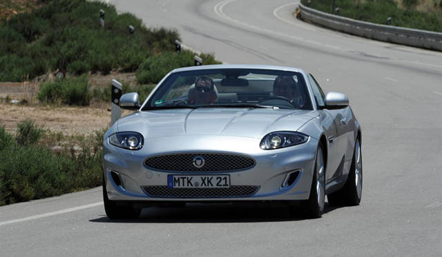 <strong>Jaguar XK｜ジャガー XK</strong>　Portfolio Convertible
