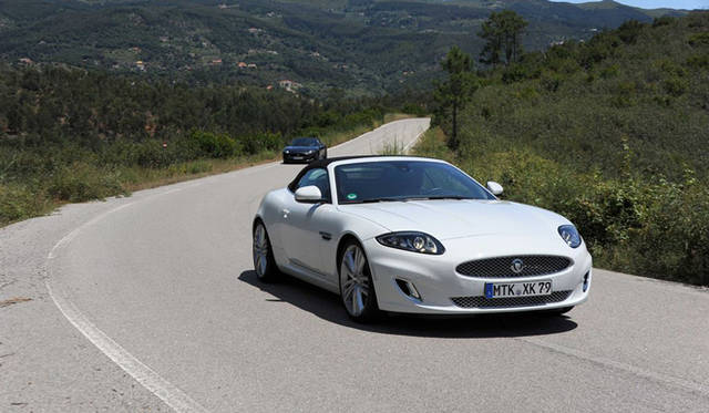 <strong>Jaguar XK｜ジャガー XK</strong>　Portfolio Convertible