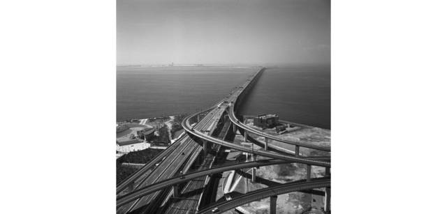 <strong>写心気 249</strong> Photo by 立木義浩