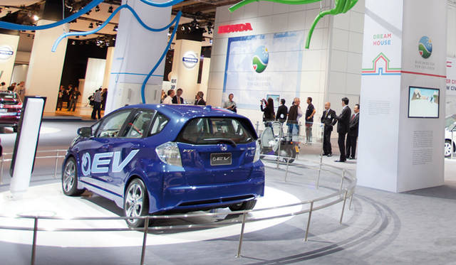 <strong>HONDA Fit EV Concept｜ホンダ フィット EV コンセプト</strong>