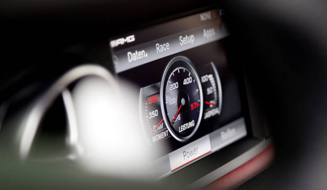 <strong>Mercedes-Benz SLS AMG Roadster｜メルセデス・ベンツ SLS AMG ロードスター</strong>