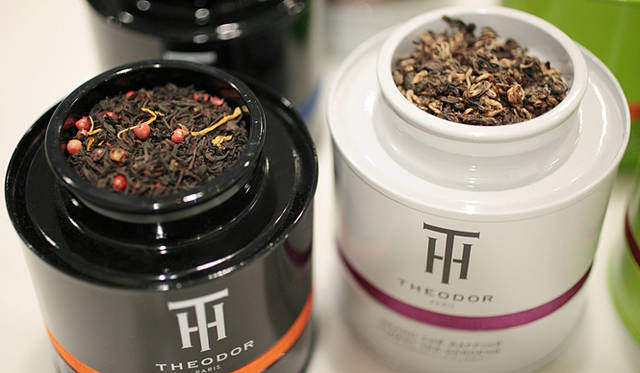 <strong>THE Ô DOR｜テオドー</strong>　紅茶葉をベースにブレンド・香りづけした「フレーバードブラックティー」シリーズ
