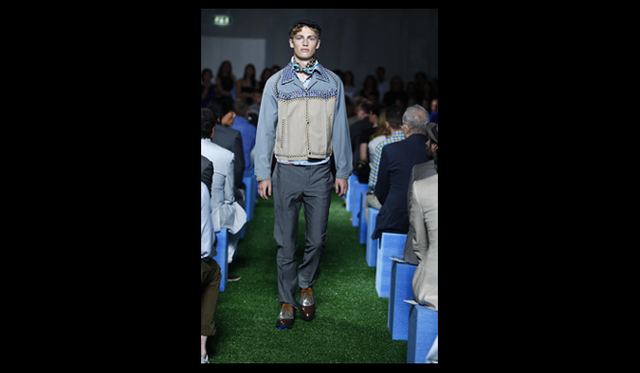 <strong>PRADA｜プラダ</strong>　