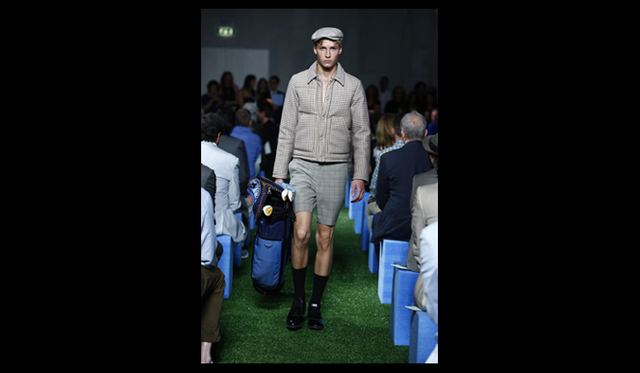 <strong>PRADA｜プラダ</strong>　