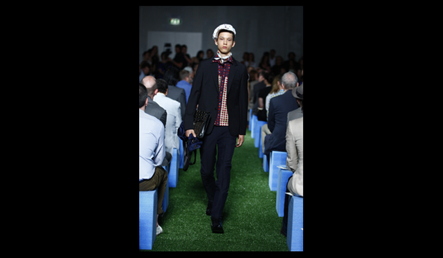 <strong>PRADA｜プラダ</strong>　