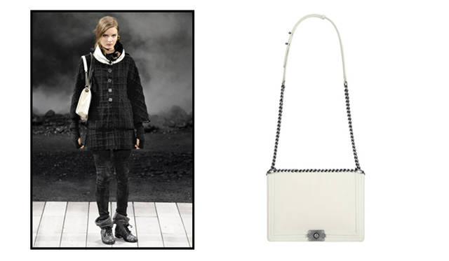 <strong>CHANEL｜シャネル</strong>　バッグ（H21×W30.5×D9 cm） 34万200円<br />©CHANEL