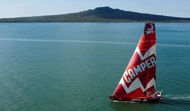 <strong>CAMPER｜カンペール</strong>　ボルボ・オーシャンレース2011-2012を戦うチーム「CAMPER」