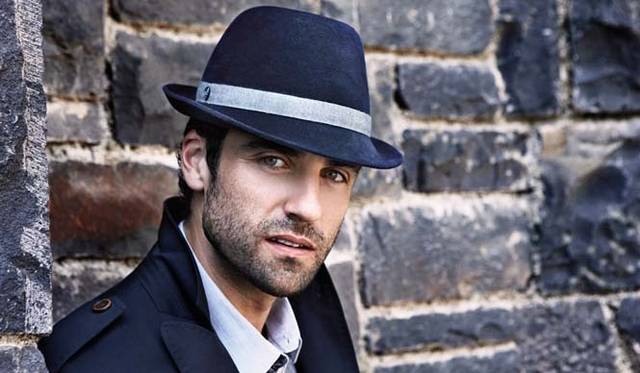 <strong>HELEN KAMINSKI｜ヘレン カミンスキー</strong>　 メンズライン「KAMINSKI XY」　フラップトップ「CARLYLE」