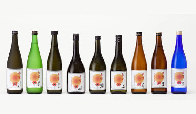 <strong>「燦然と輝け Nippon」プロジェクト第1弾</strong>　 HOPE JAPAN「美酒が繋ぐ“人”“絆”“希望”」　純米大吟醸/純米吟醸　720mlボトル　希望小売価格各3000円