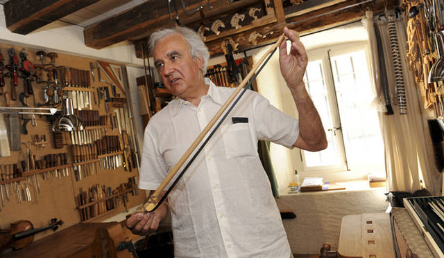 <strong>Corthay｜コルテ</strong>　バイオリン職人のリュック・ブルトン