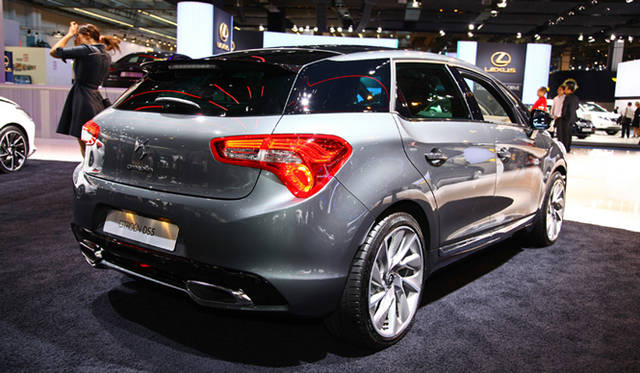 <strong>CITROEN DS5｜シトロエン DS5</strong>