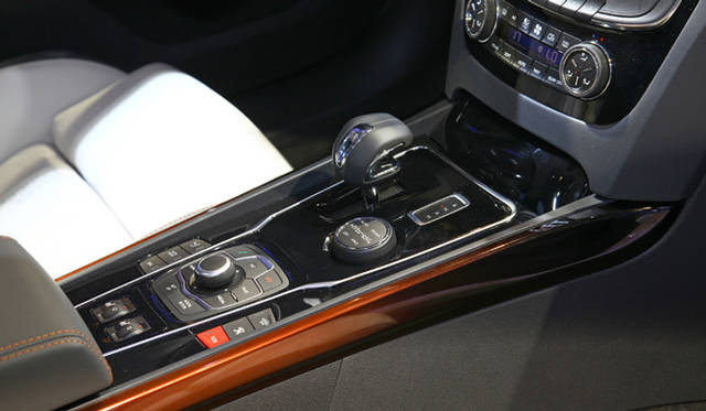 <strong>Peugeot 508 RXH｜プジョー 508 RXH</strong>