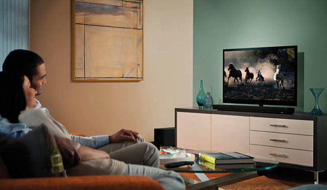 <strong>BOSE｜ボーズ</strong>　「CineMate®1 SR digital home theater speaker system」　ラック設置イメージ