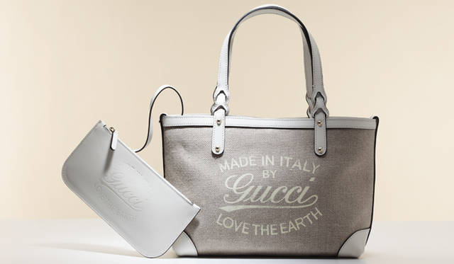 <strong>GUCCI｜グッチ</strong>　レザーポーチ付きで使いやすさも抜群。「グッチ クラフト」トートバッグ　スモール[W28×H22×D11cm] 7万9800円（グッチ／グッチ ジャパン）