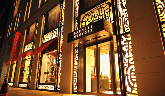 <strong>BARNEYS NEW YORK｜バーニーズ　ニューヨーク</strong>　バーニーズ　ニューヨーク福岡店 外観