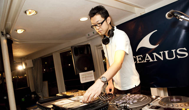 <strong>OCEANUS presents　夜ジャズ　URBAN CRUISE EDITION</strong>　DJ Niche