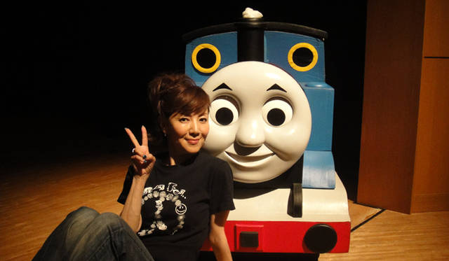 <strong>戸田恵子｜慌ただしくも充実した、夏を振り返る　その1</strong><br />ここでも、子どもたちの笑顔に触れることができ、キンダーフィルムの力強さを感じました。