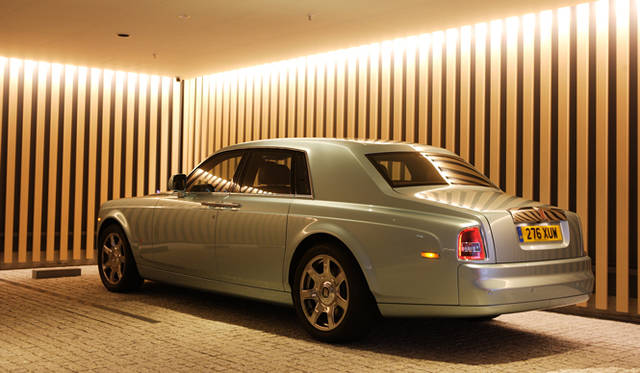 <strong>ROLLS-ROYCE 102EX-PHANTOM EXPERIMENTAL ELECTRIC｜ロールス・ロイス 102EX ファントム・エクスペリメンタル・エレクトリック</strong>