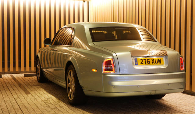 <strong>ROLLS-ROYCE 102EX-PHANTOM EXPERIMENTAL ELECTRIC｜ロールス・ロイス 102EX ファントム・エクスペリメンタル・エレクトリック</strong>