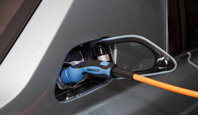 <strong>ROLLS-ROYCE 102EX-PHANTOM EXPERIMENTAL ELECTRIC｜ロールス・ロイス 102EX ファントム・エクスペリメンタル・エレクトリック</strong>