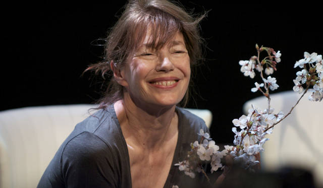 <strong>Jane Birkin sings Serge Gainsbourg“VIA JAPAN”</strong>