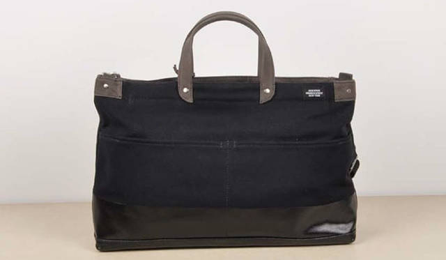 <strong>JACK SPADE｜ジャック・スペード</strong>　2011秋冬コレクションより