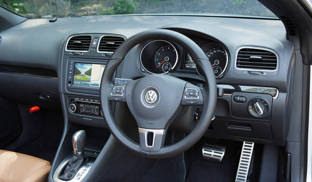 <strong>Volkswagen Golf Cabriolet｜フォルクスワーゲン ゴルフ カブリオレ</strong>