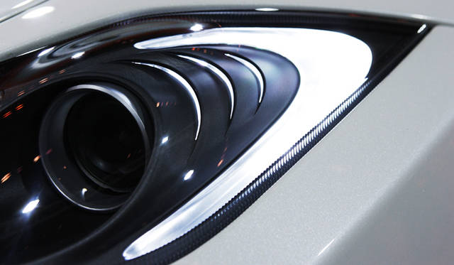 <strong>McLaren MP4-12C｜マクラーレン MP4-12C</strong>