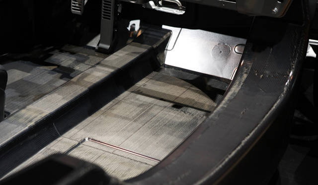 <strong>McLaren MP4-12C｜マクラーレン MP4-12C</strong>