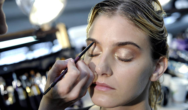 <strong>DIESEL BLACK GOLD｜ディーゼル ブラック ゴールド</strong>　「DIESEL BLACK GOLD」SPRING SUMMER 2012　バックステージ