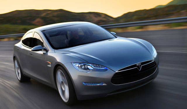<strong>TESLA model S｜テスラ モデルS</strong>