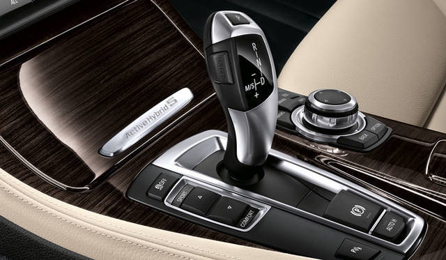 <strong>BMW Active Hybrid 5｜BMW アクティブ ハイブリッド5</strong>