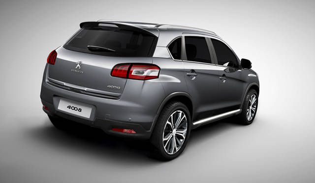 <strong>PEUGEOT 4008｜プジョー 4008</strong>
