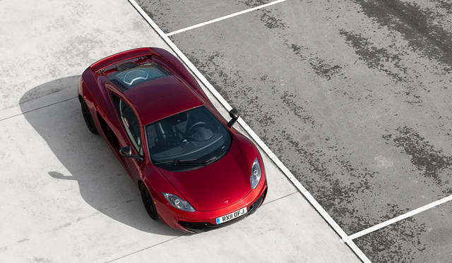 <strong>McLaren MP4-12C｜マクラーレン MP4 12C</strong>