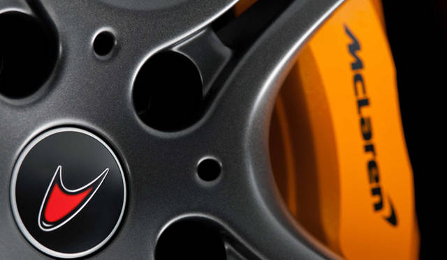 <strong>McLaren MP4-12C｜マクラーレン MP4 12C</strong>