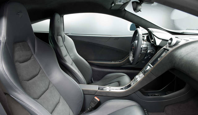 <strong>McLaren MP4-12C｜マクラーレン MP4 12C</strong>
