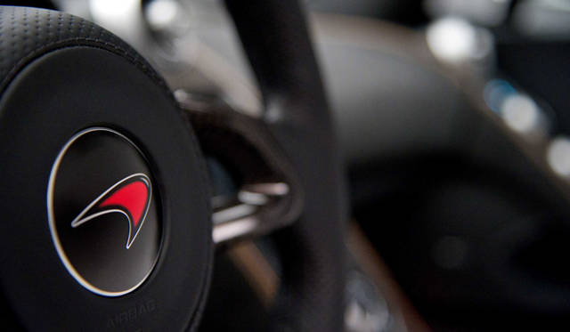 <strong>McLaren MP4-12C｜マクラーレン MP4 12C</strong>