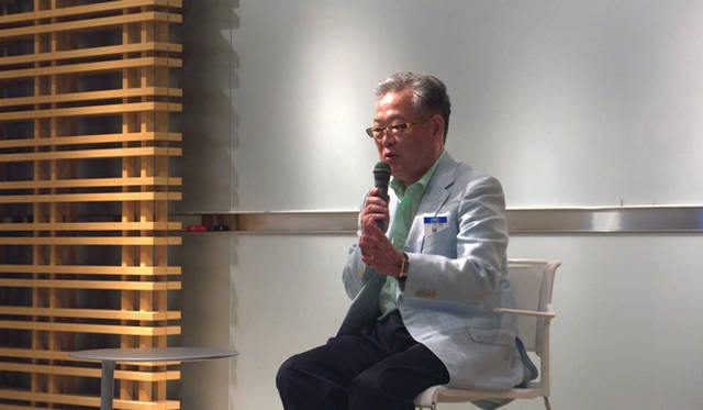 <strong>クリーングリーンフォーラム｜加速する、“スマートビジネス”</strong>　元グーグル日本法人会長でもある村上憲郎氏。