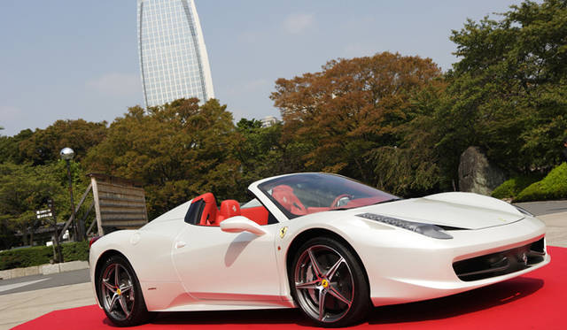 <strong>Ferrari 458 SPIDER│フェラーリ 458 スパイダー</strong>